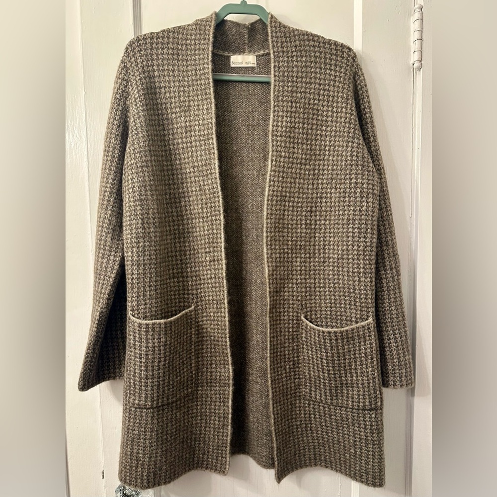 Cozy Knit Wrap Sweater in Houndstooth